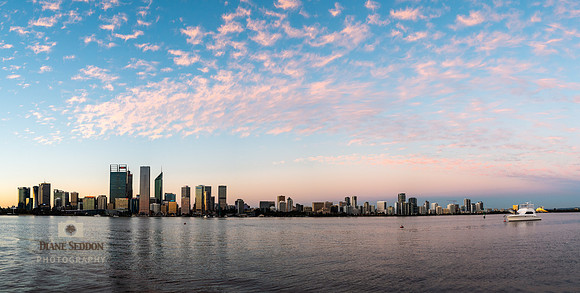 L1001801-Pano