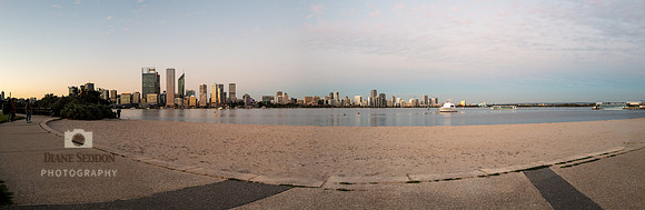 L1001826-Pano