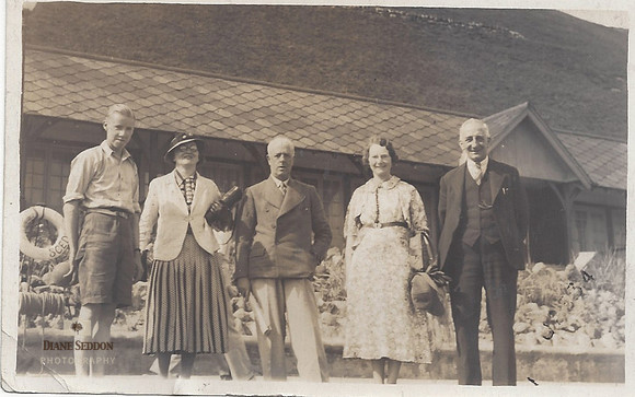 Dad, May Platt, James Platt, Gertrude Lawton (Robinson), Jervis Lawton